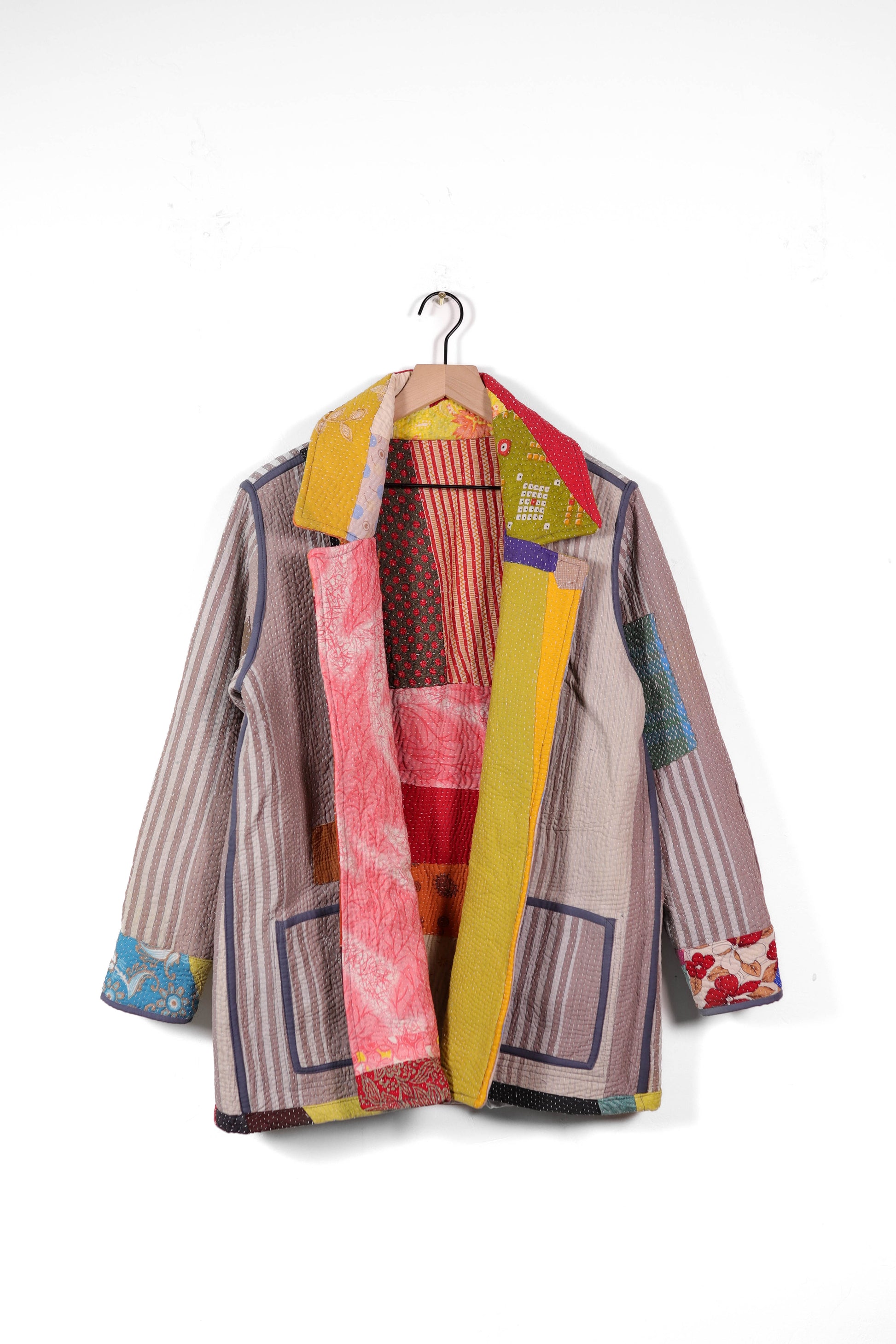 Small Barn Coat B1342