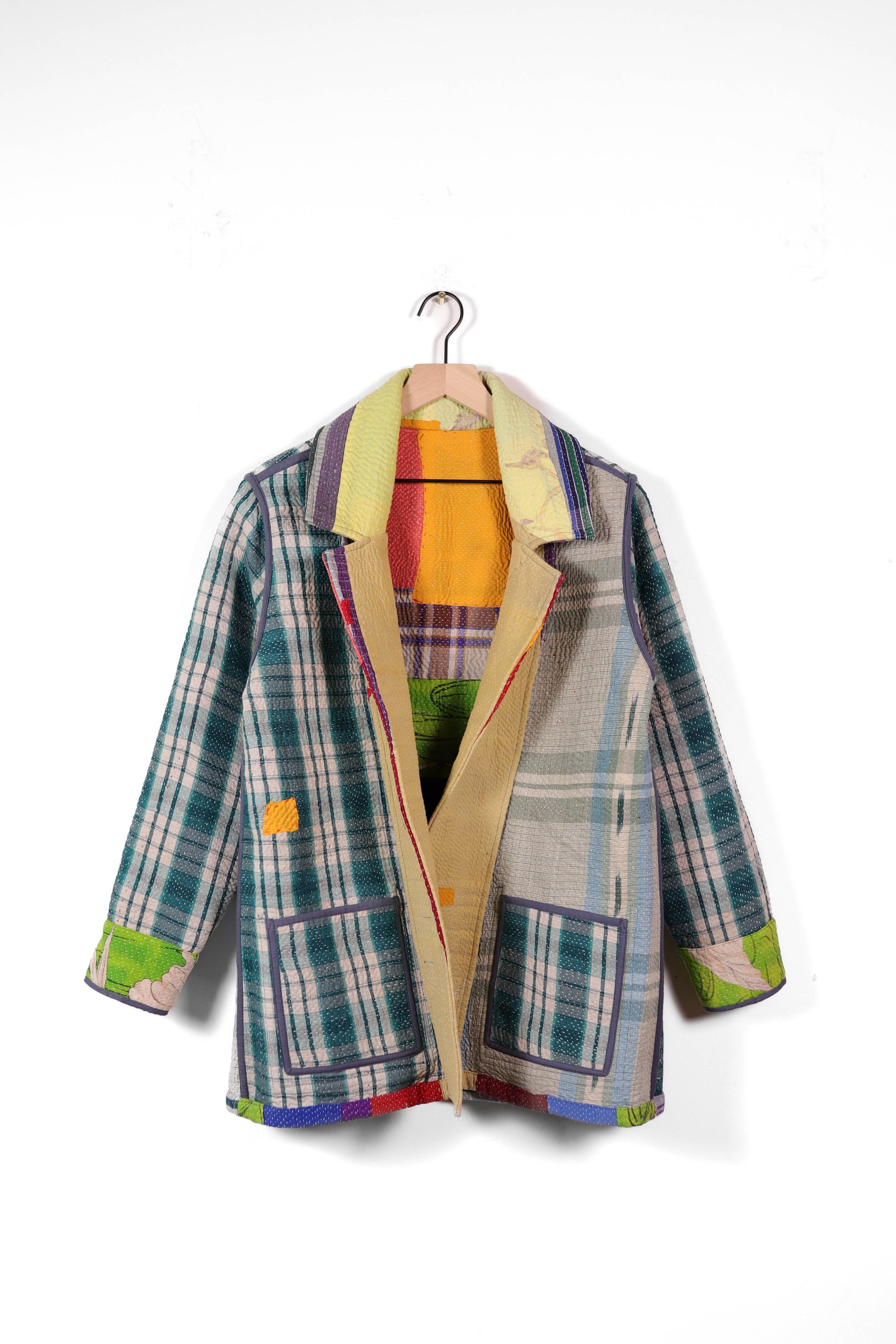 Small Barn Coat B1343