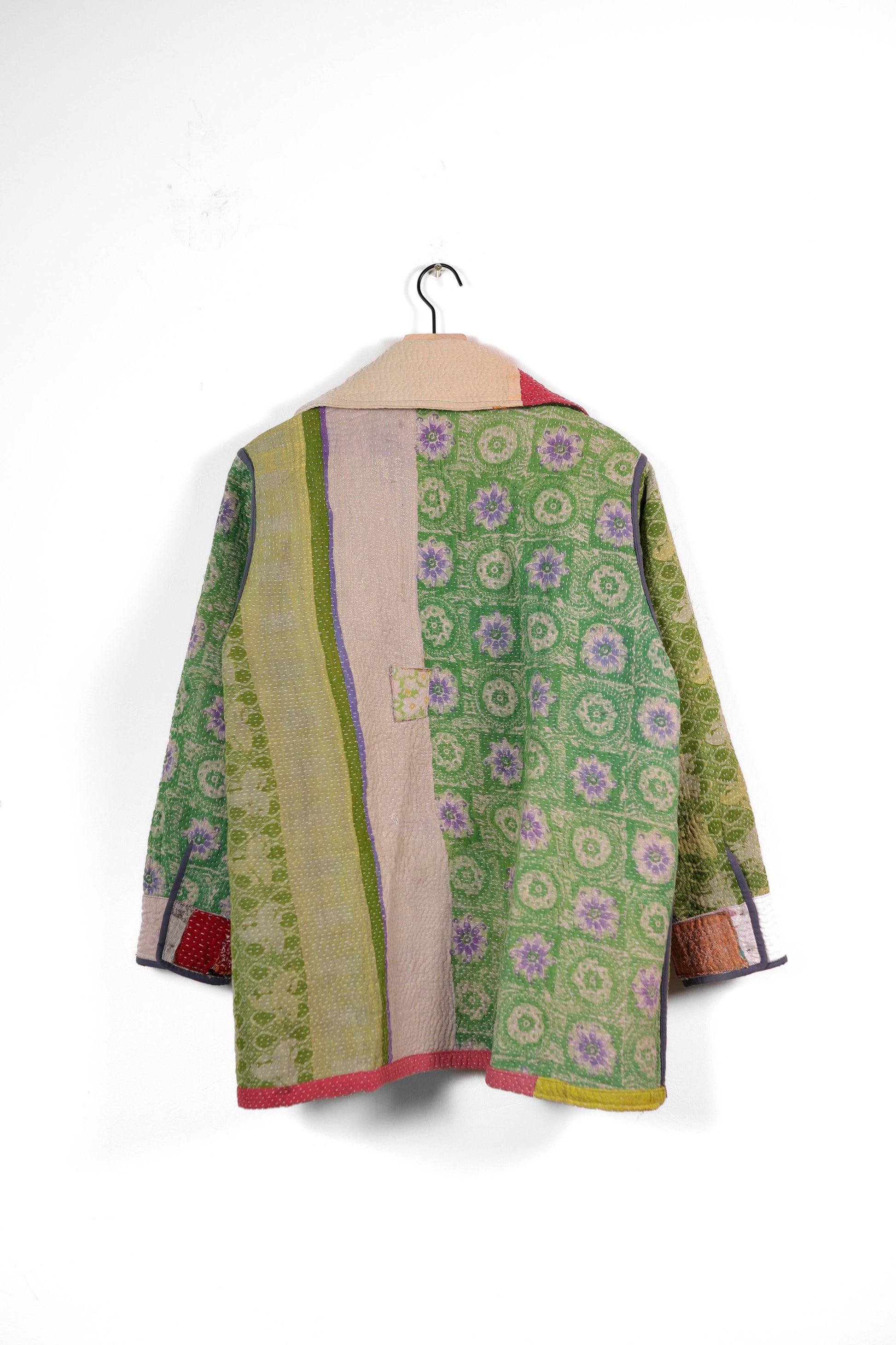 Medium Barn Coat B1361