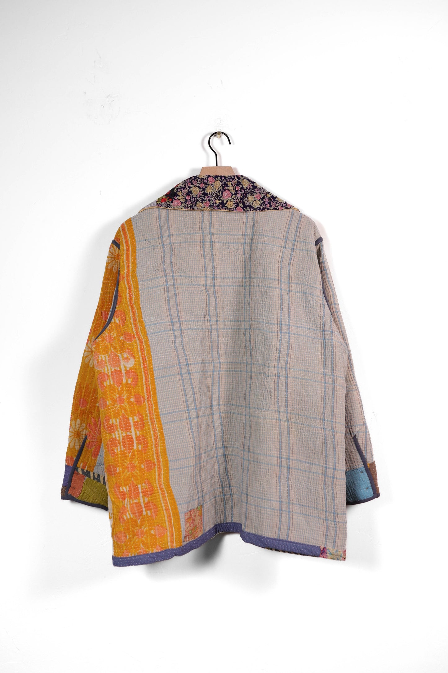 Large Barn Coat B1377