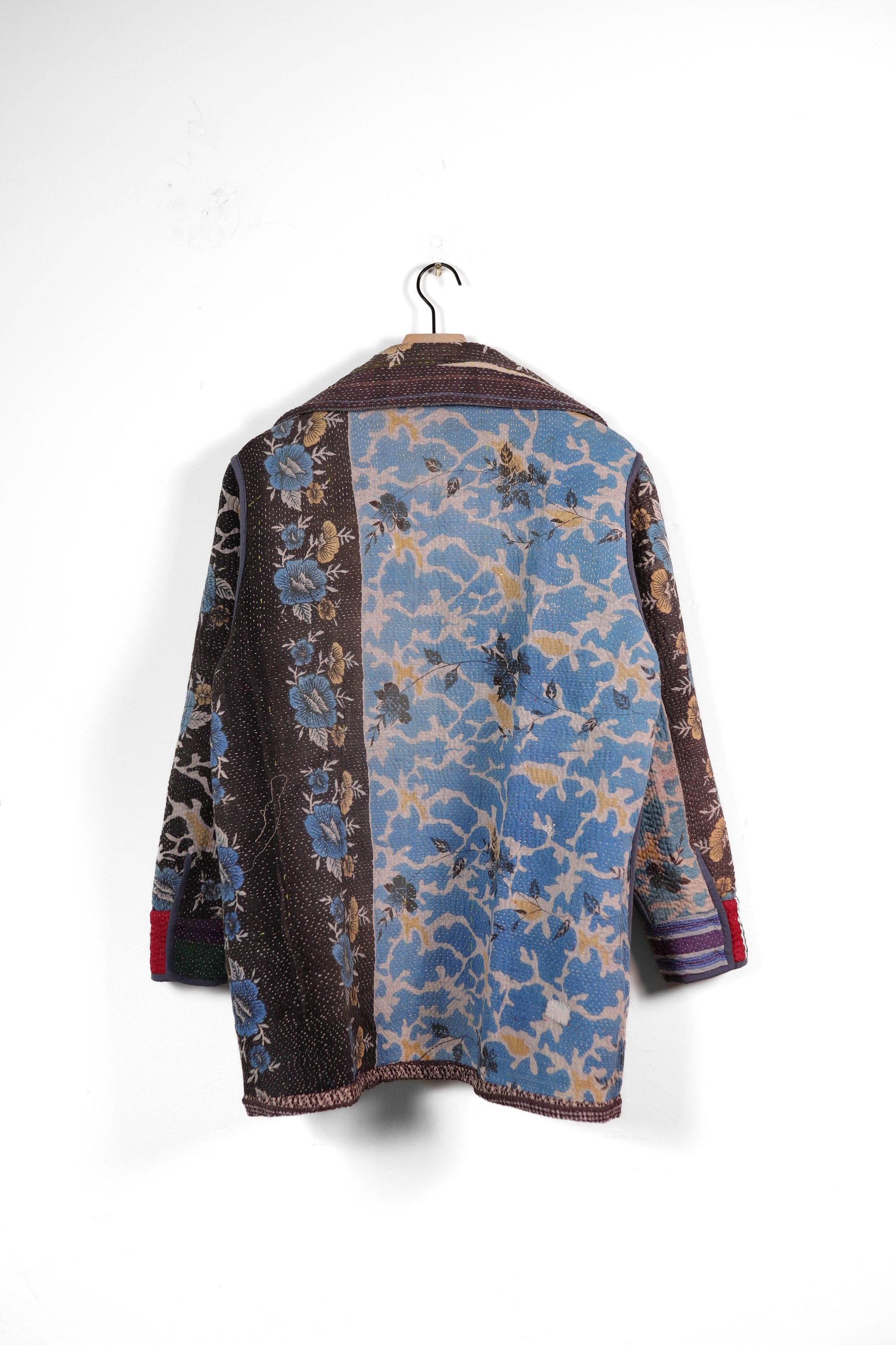 Small Barn Coat B1384
