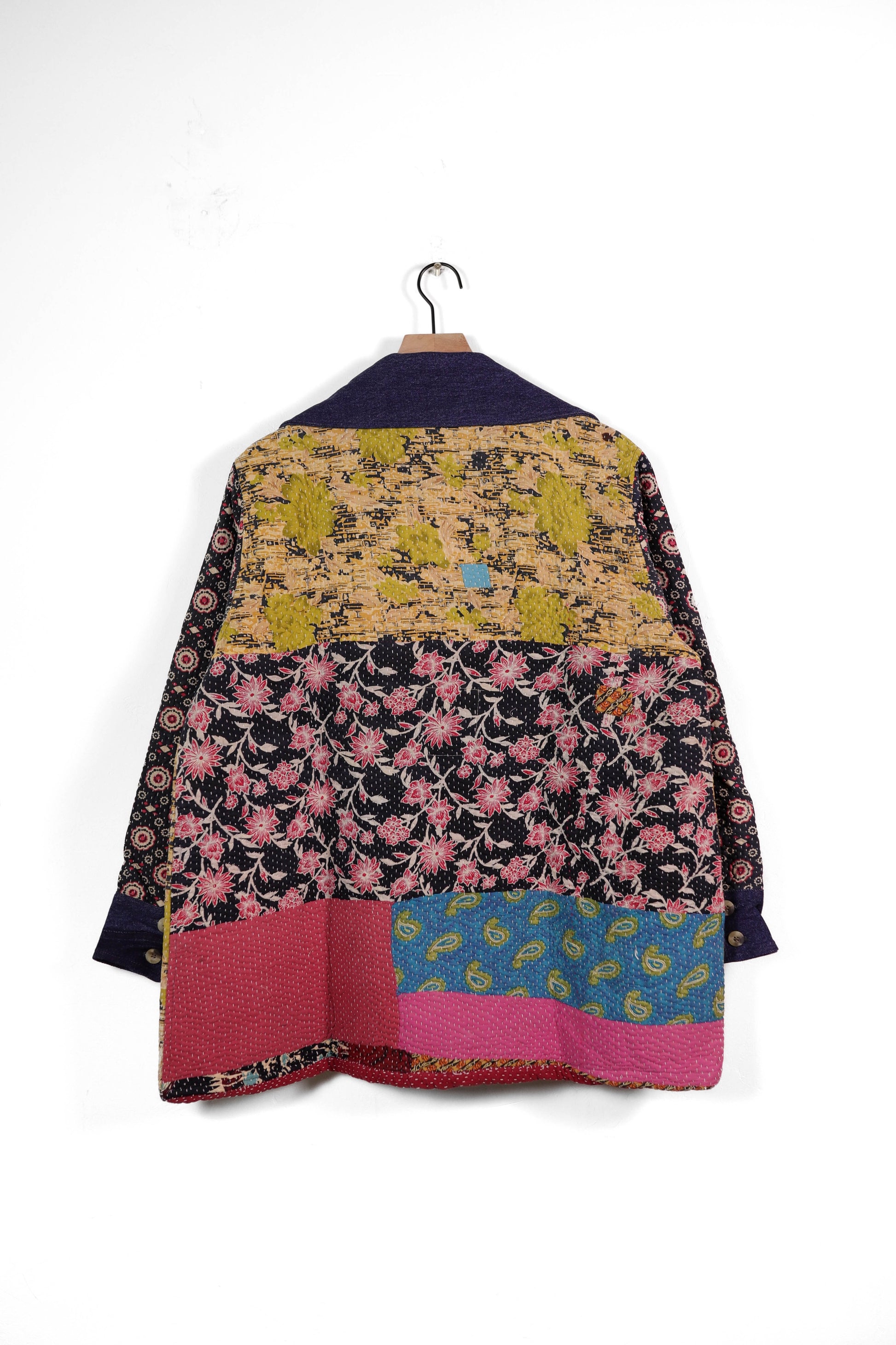 Medium Barn Coat B1388