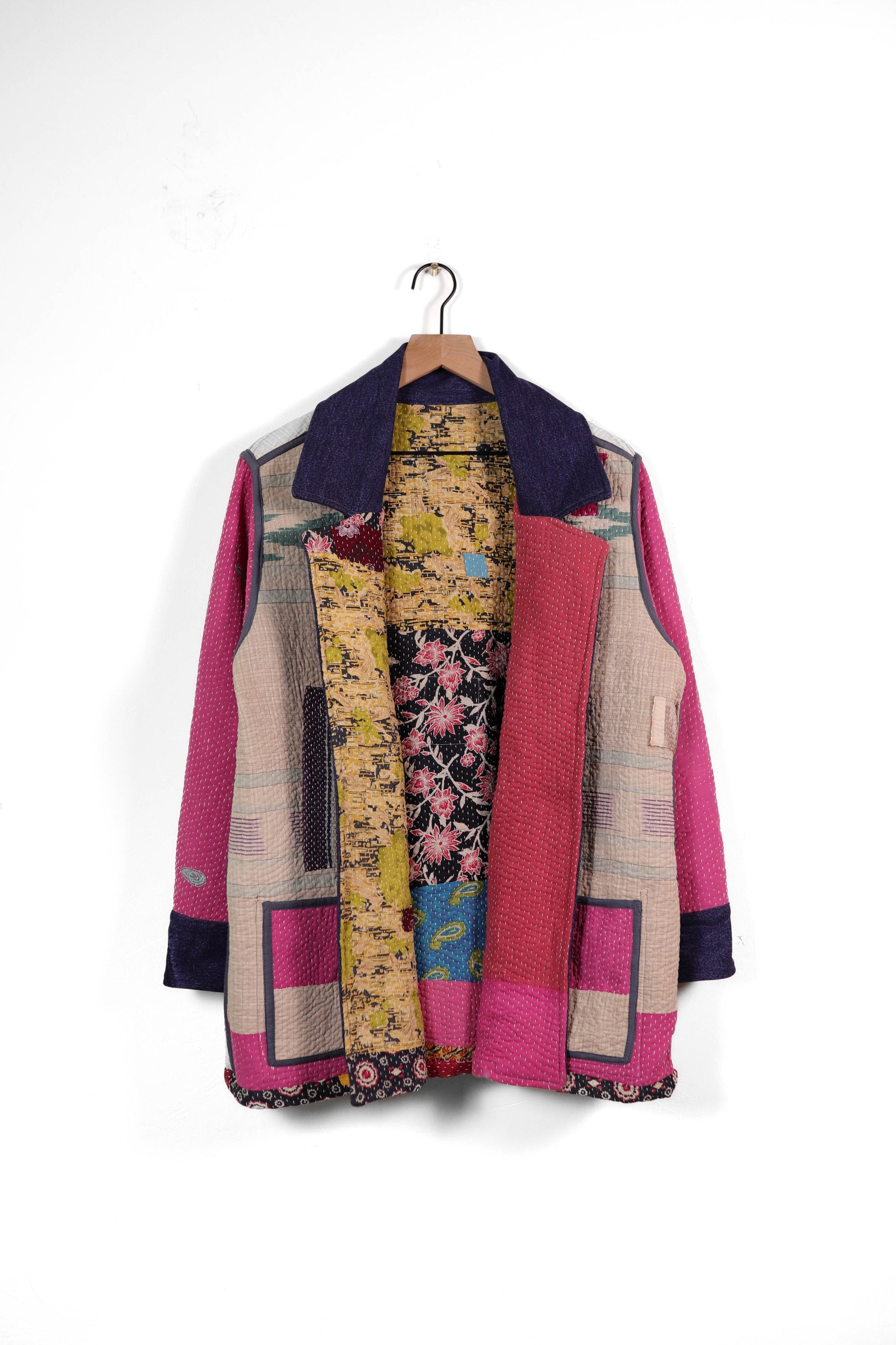 Medium Barn Coat B1388