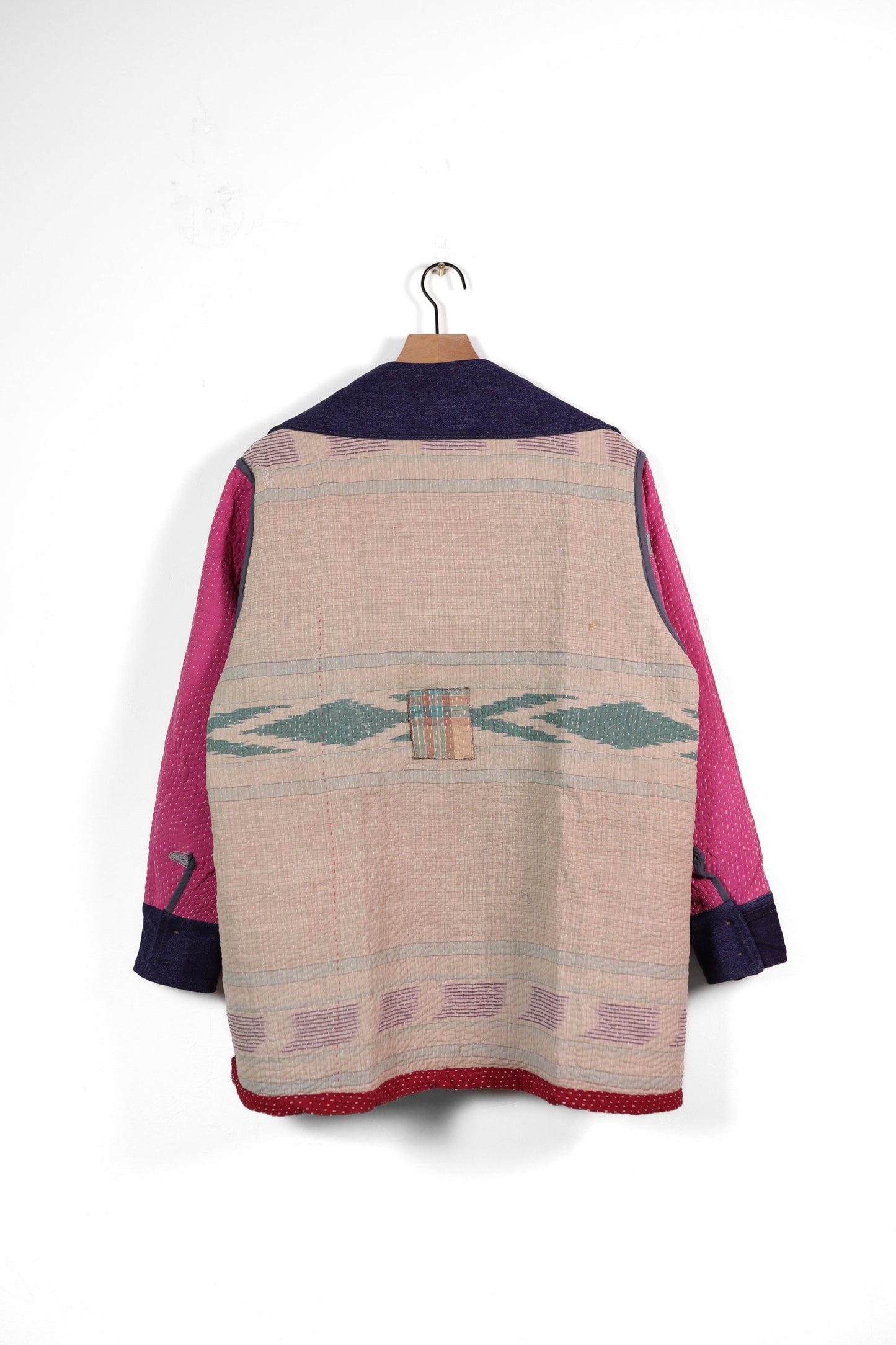 Medium Barn Coat B1388