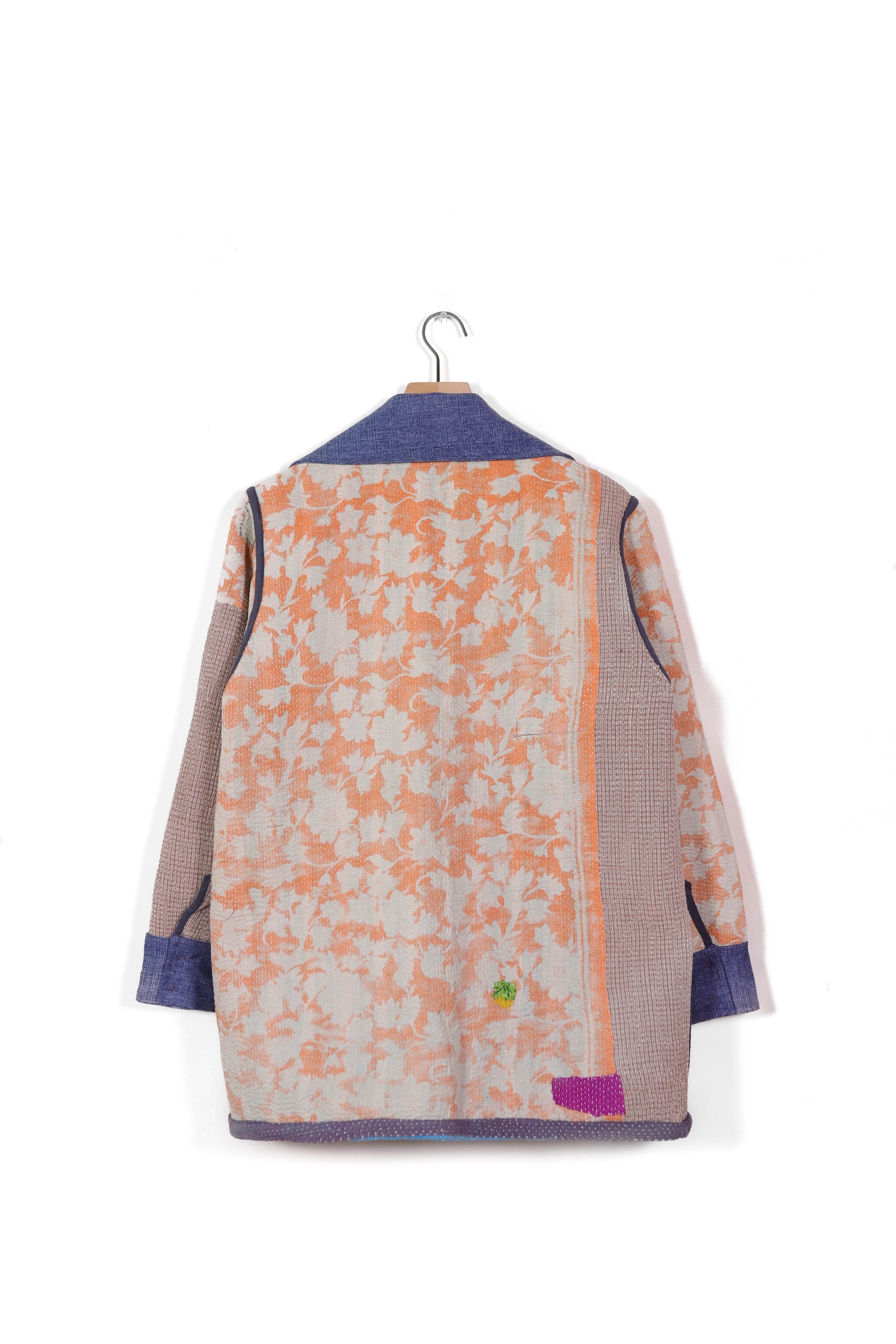 Small Barn Coat B1431