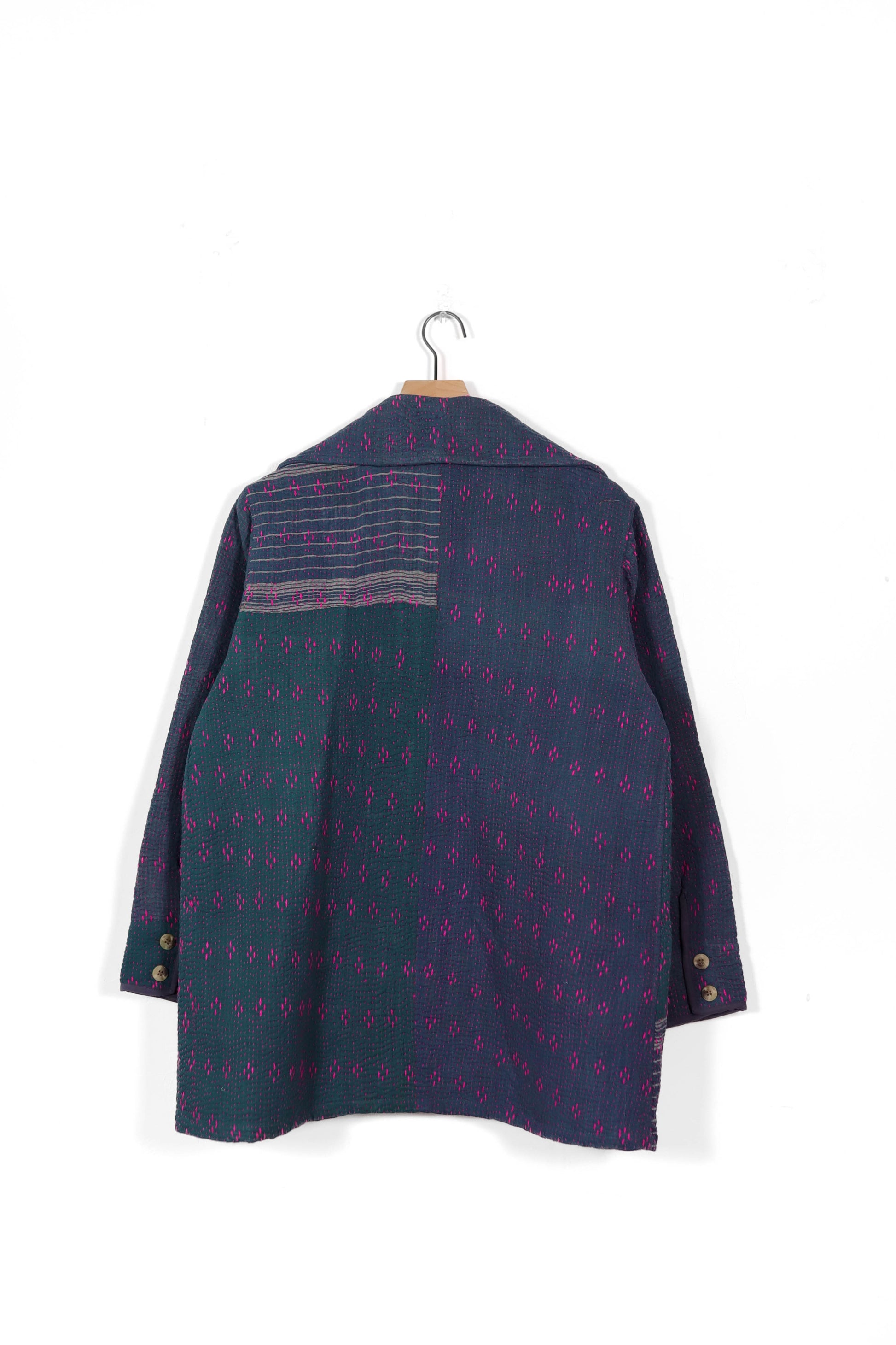 Small Barn Coat B1454