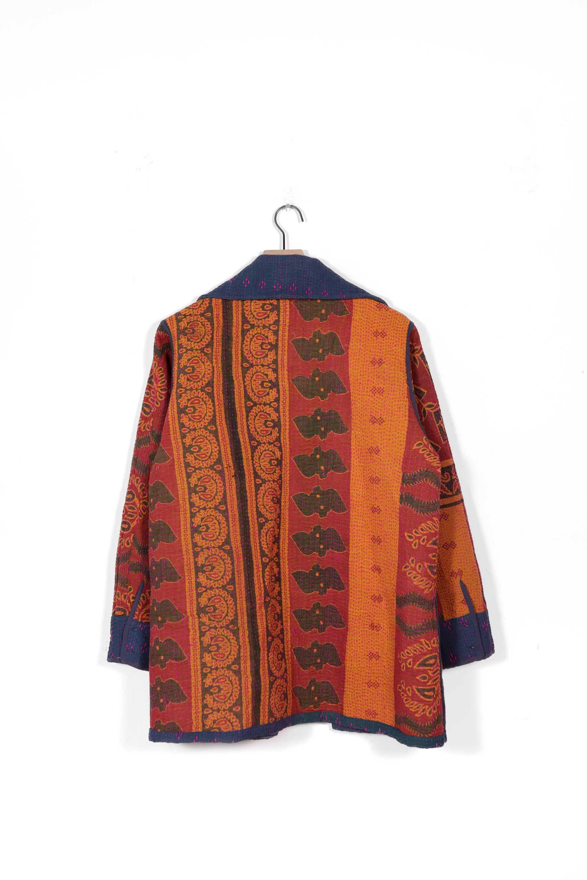 Small Barn Coat B1454