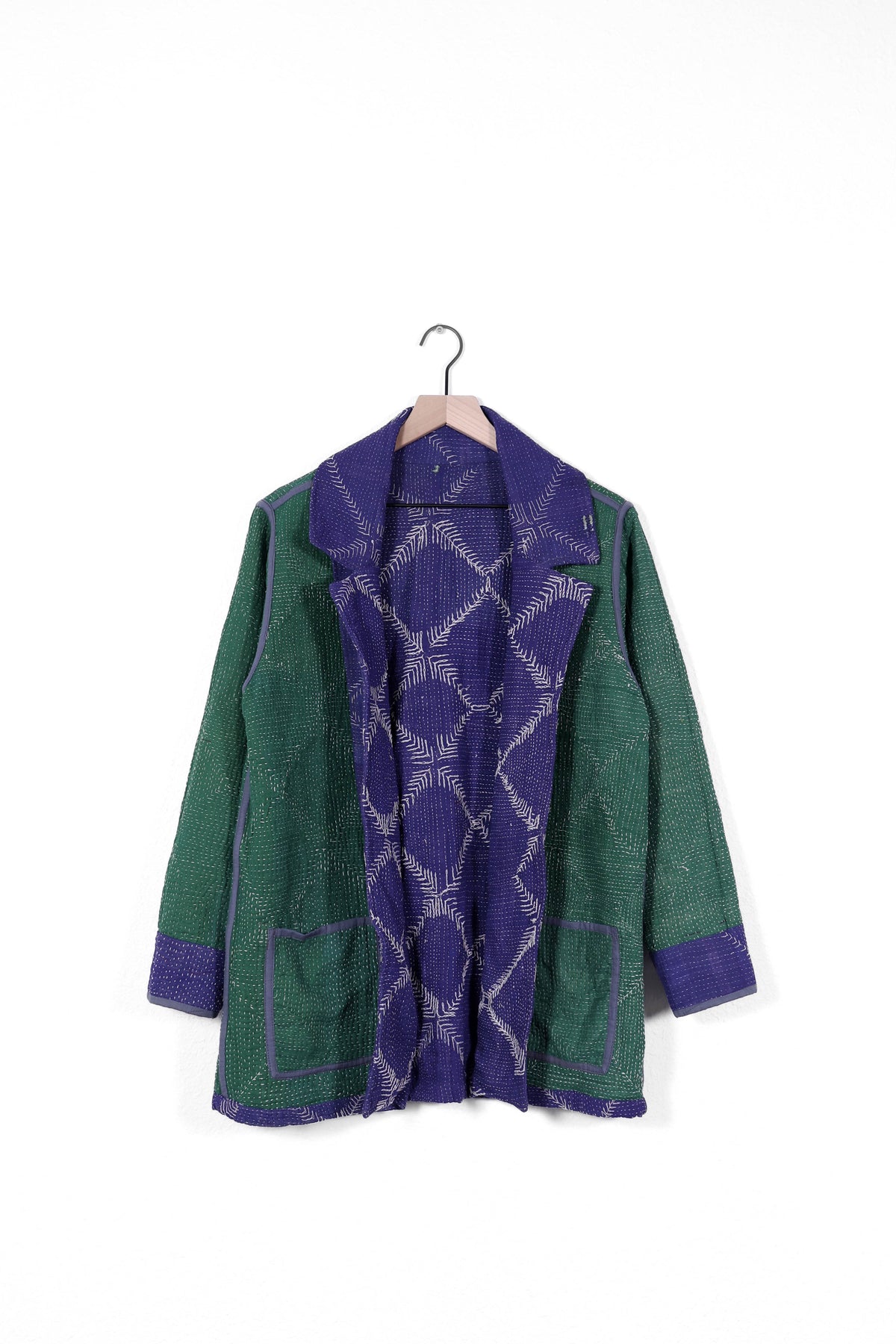 Small Barn Coat B1508