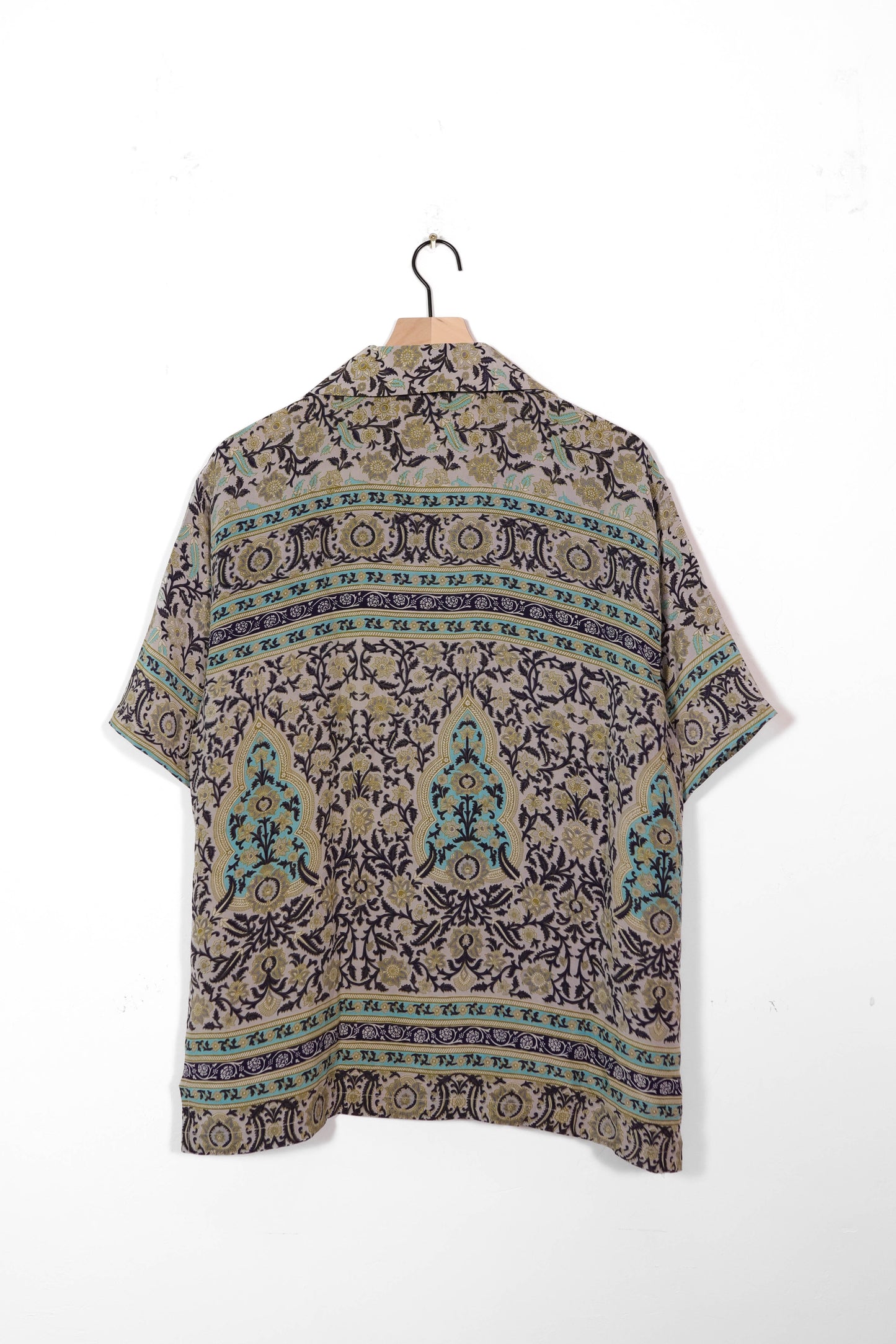 Large Camp Shirt 2.0 C3087