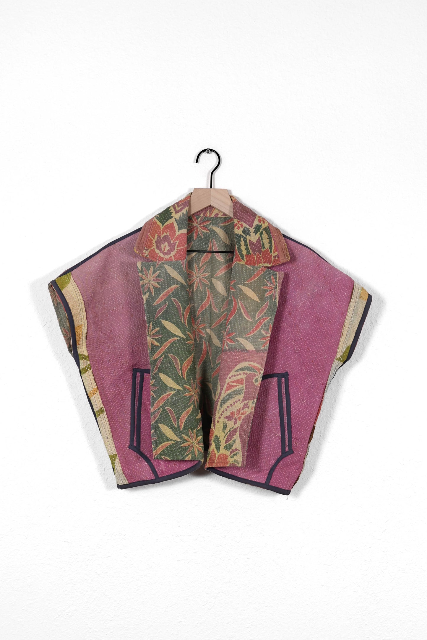 Crop W693