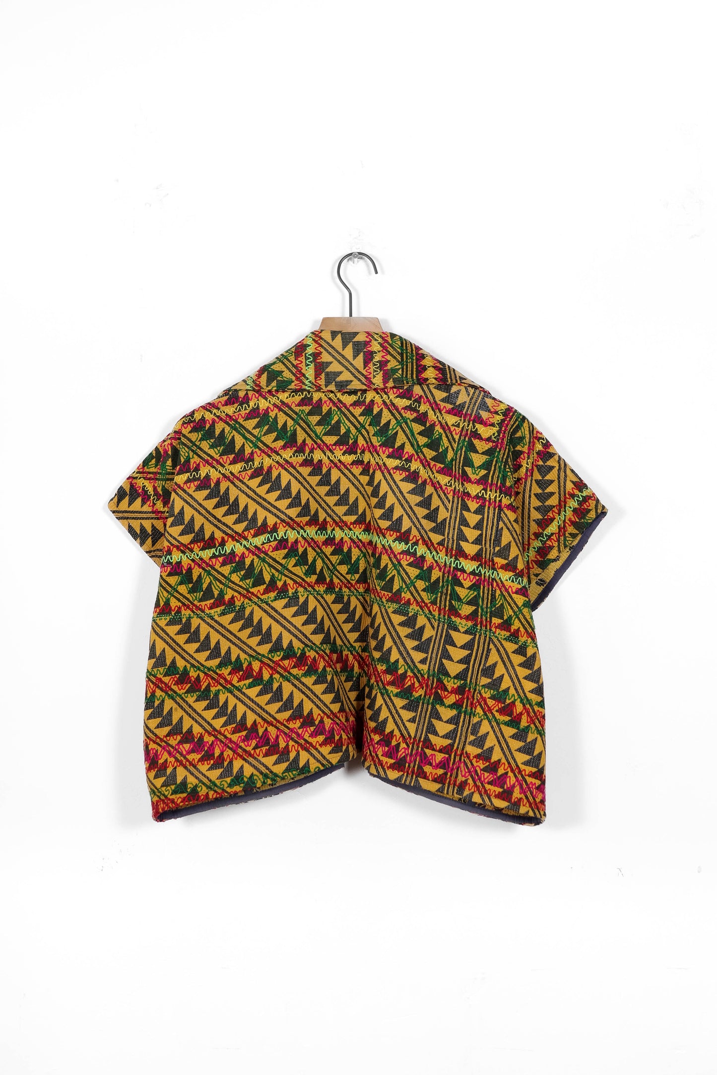 Crop W687