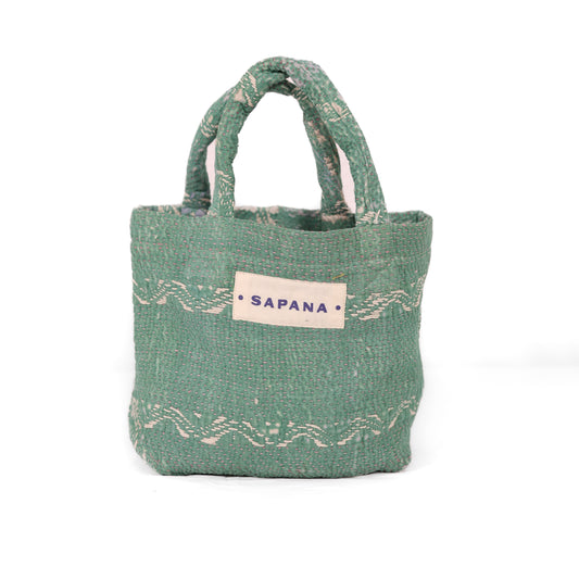 Kantha Tiffin 020