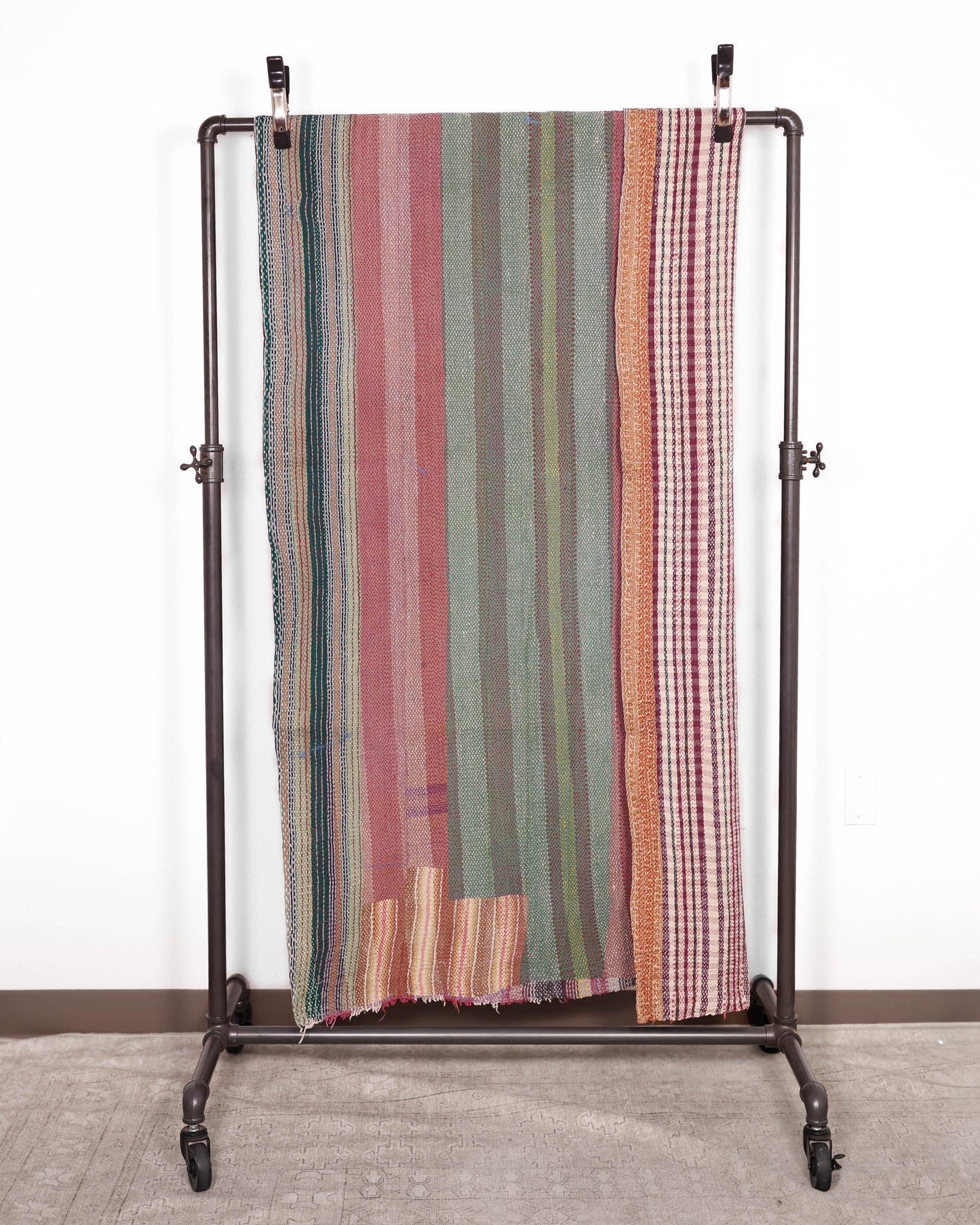 Kantha MD102