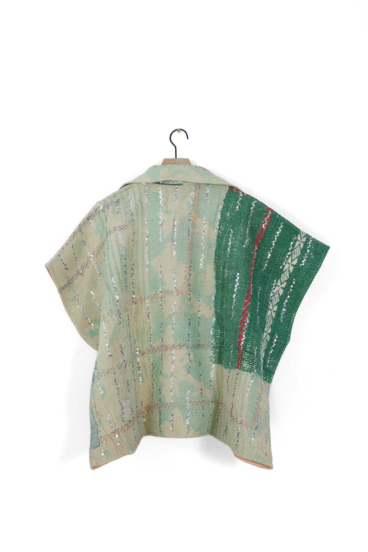 Relaxed Tara Mini A1006