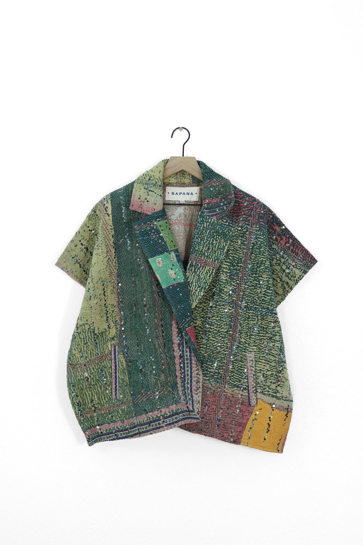Relaxed Tara Mini A1011