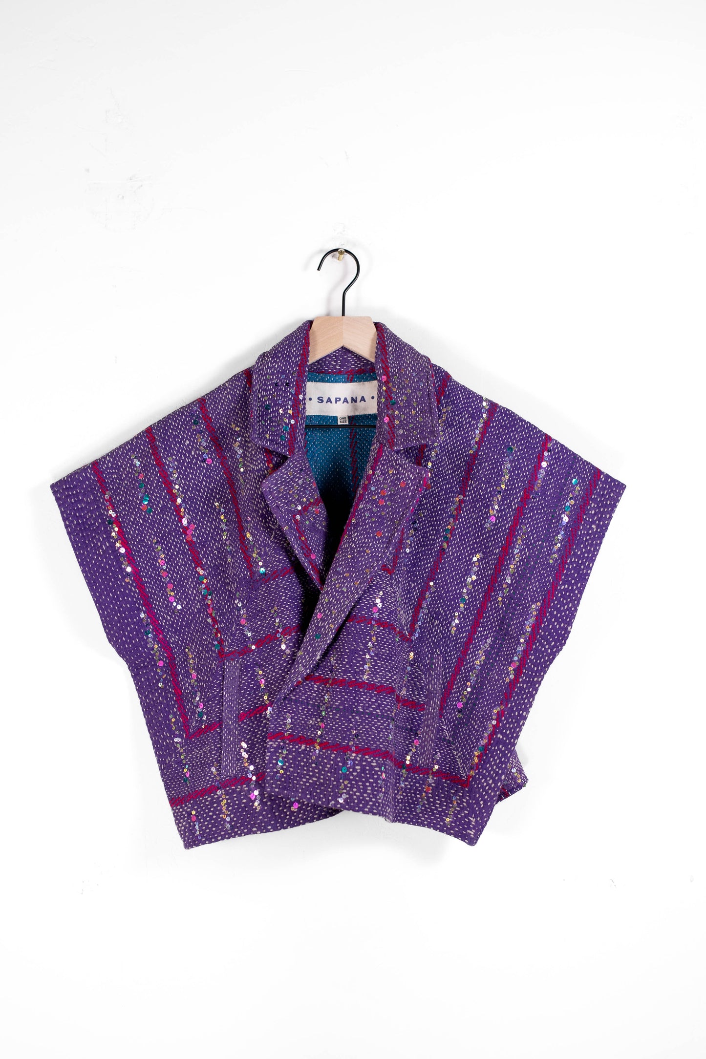Tara Crop T1040A