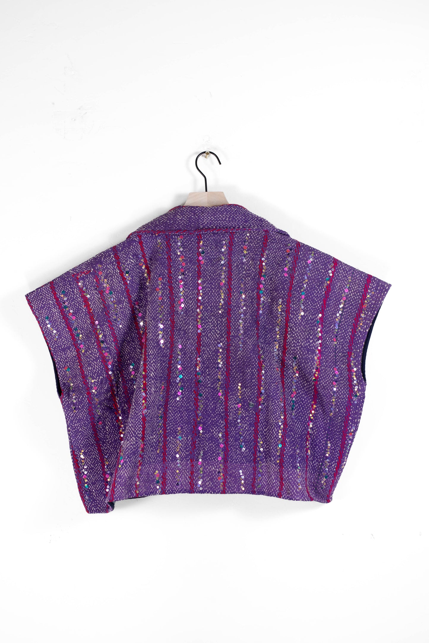 Tara Crop T1040A