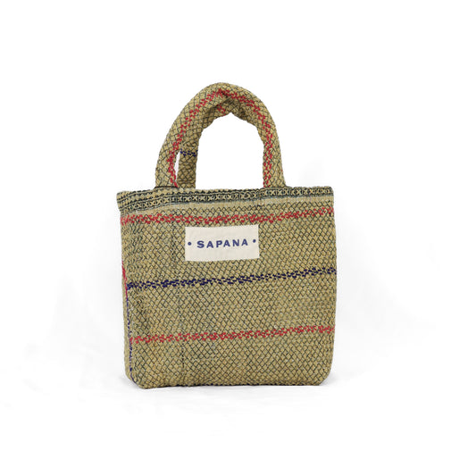 Kantha Tiffin 040
