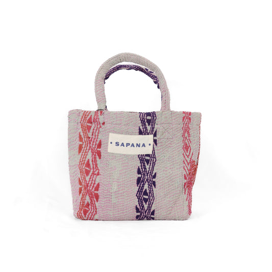 Kantha Tiffin 037