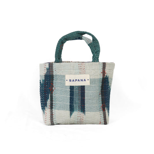 Kantha Tiffin 047