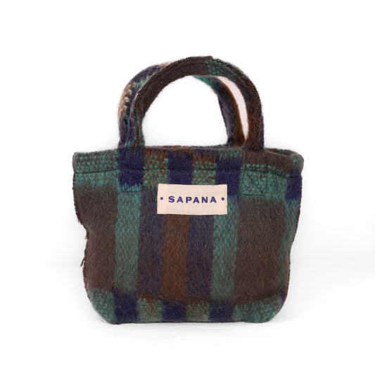 Wool Tiffin 007