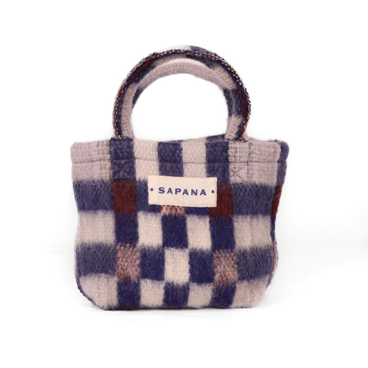 Wool Tiffin 006