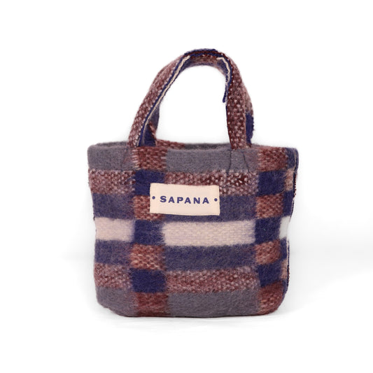 Wool Tiffin 016