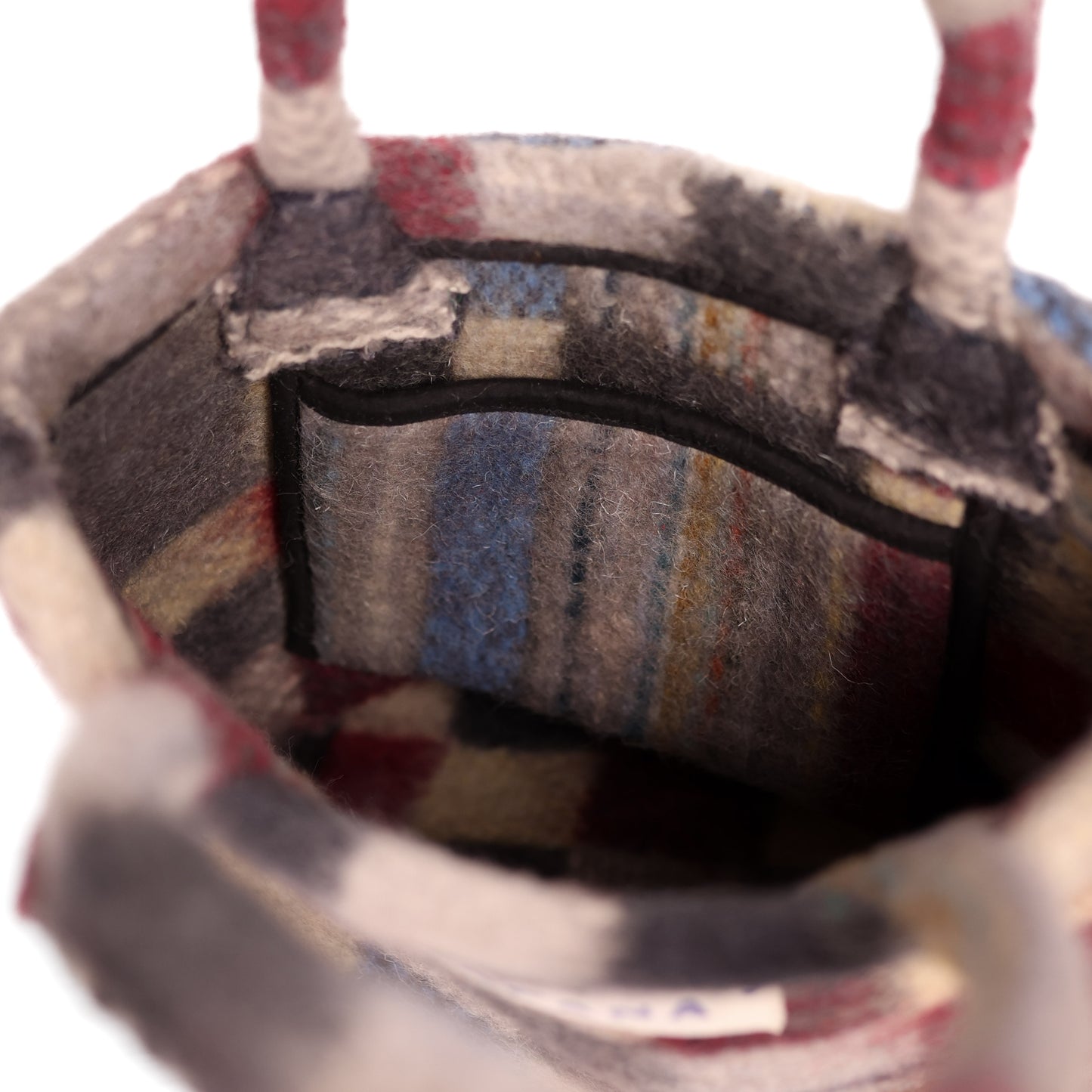 Wool Tiffin 009