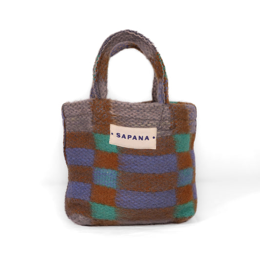 Wool Tiffin 013