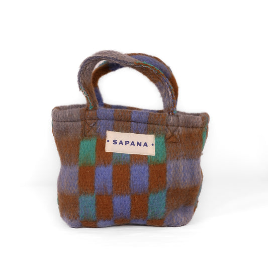 Wool Tiffin 003