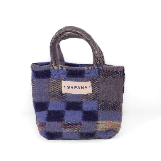 Wool Tiffin 010