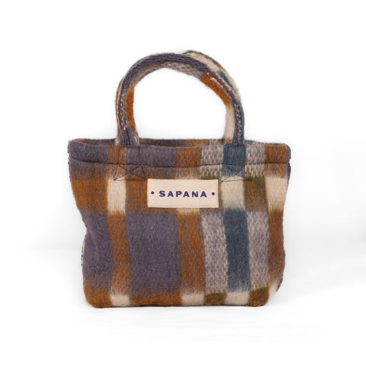 Wool Tiffin 002